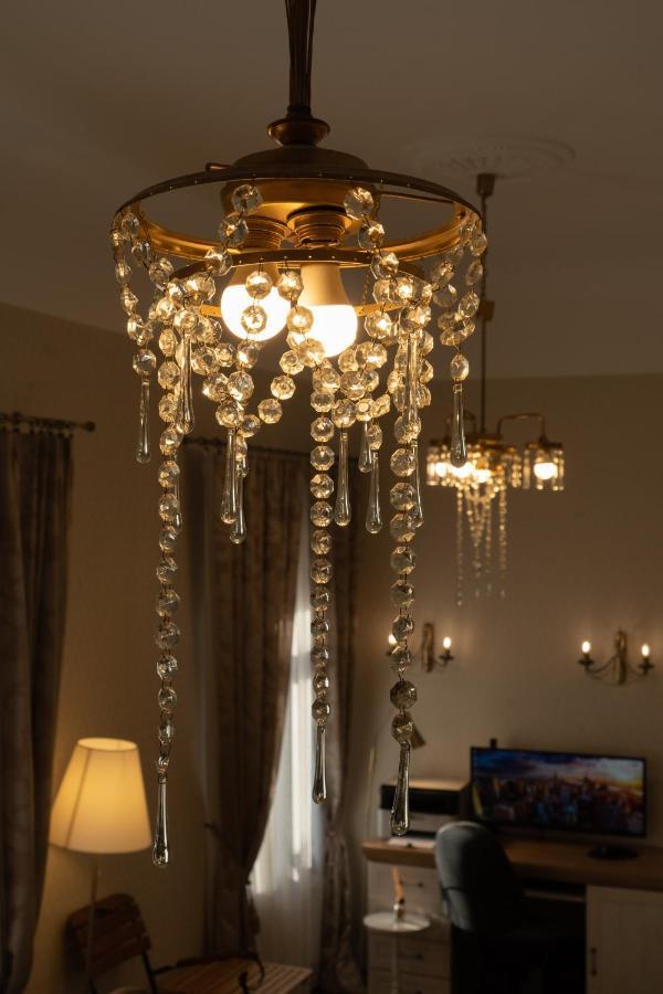 Elegant Apartment In Historical Centre & Free Locked Parking Riga Exteriör bild